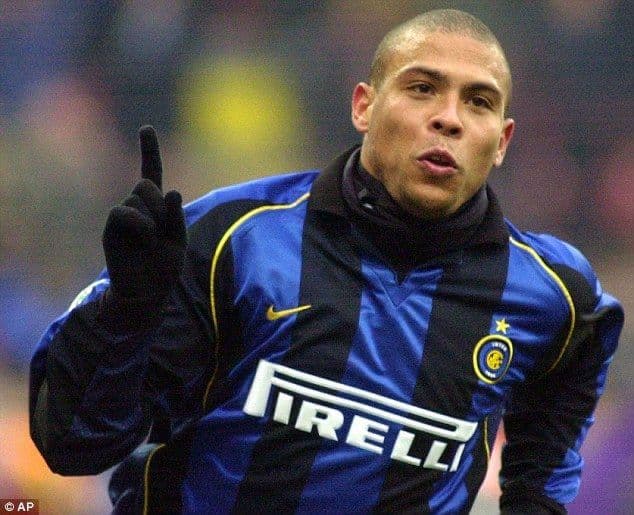 Camiseta Inter de Milán 2001-2002 Local - Imagen 5
