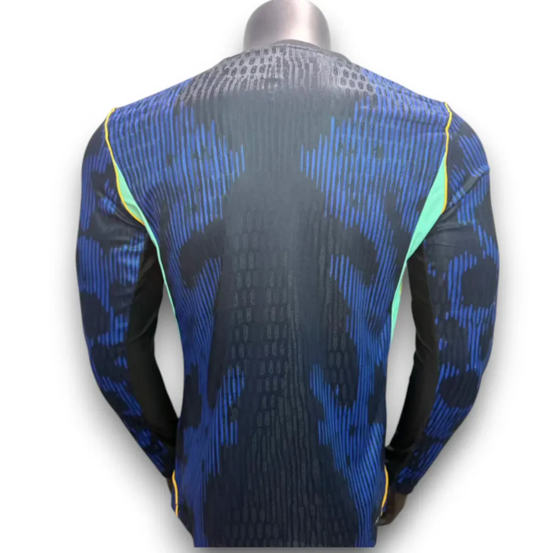 Camiseta Brasil 2026-2027 Visitante Manga Larga - Version Pro Player - Imagen 2