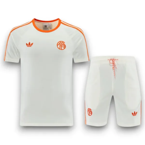 Conjunto Bayern 2025-2026 Originals – Entrenamiento