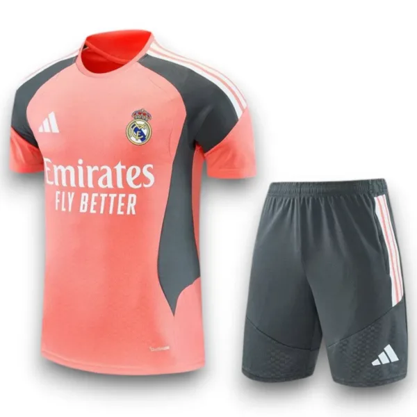 Conjunto Real Madrid 2026-2027 Cuarto – Entrenamiento